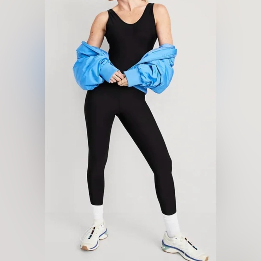 Old Navy Black PowerSoft Go-Dry Bodysuit Women’s S Activewear